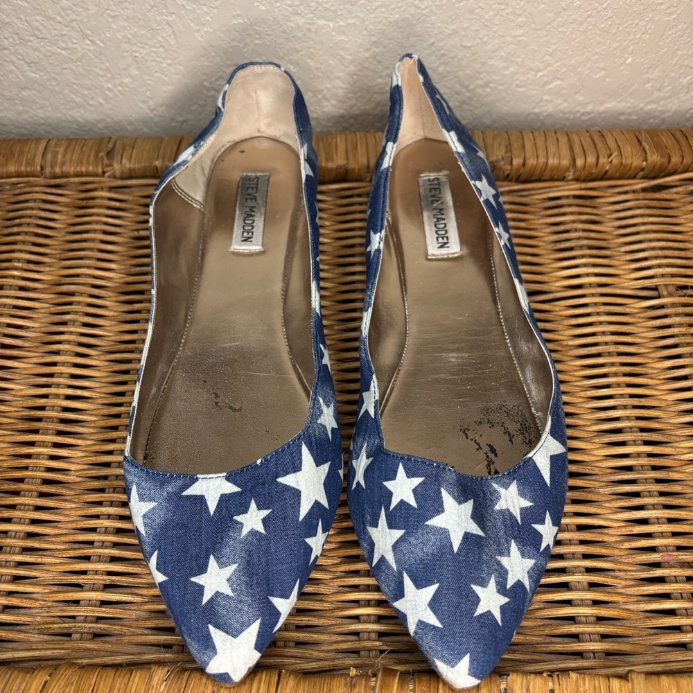 Steve Madden Haanna Star Print Flat Size 11 - Picture 3 of 9